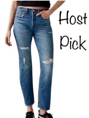 Levi’s Wedgie Straight Distressed Jeans with Raw Hem in Blue Wash Women’s 28